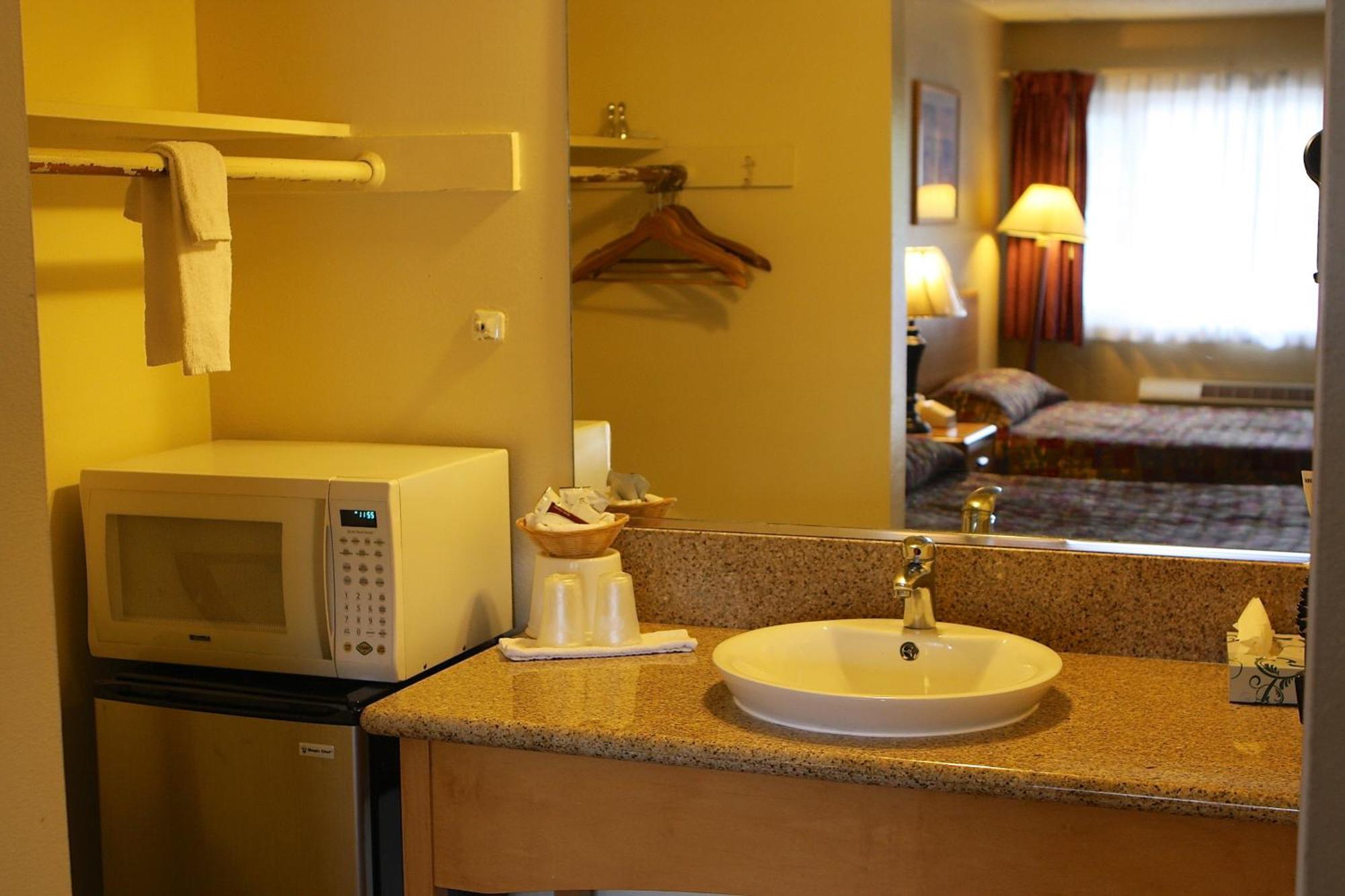 San Luis Inn And Suites San Luis Obispo Bagian luar foto