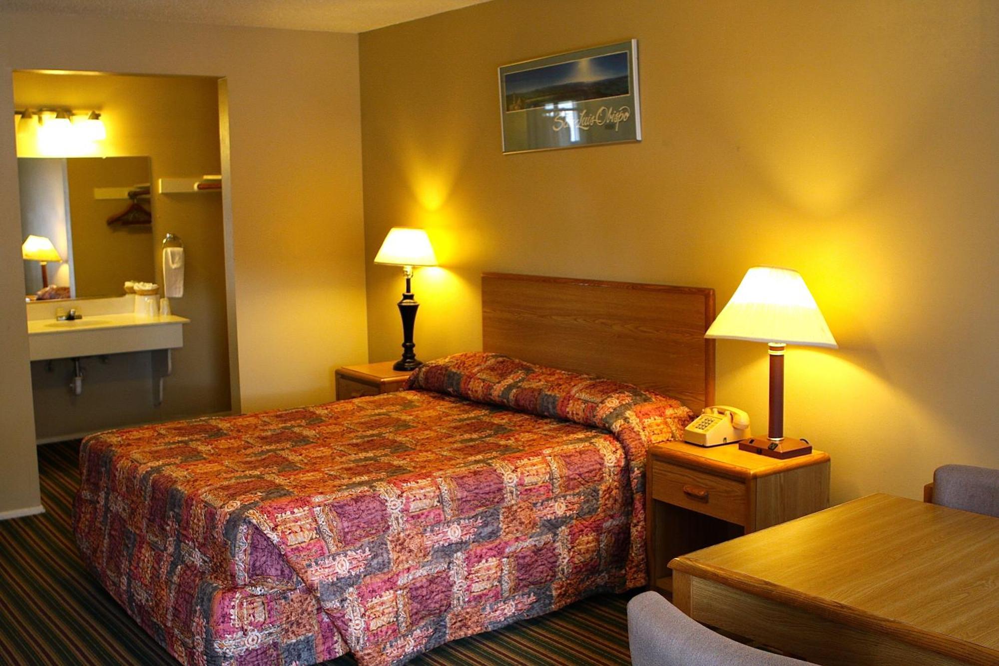 San Luis Inn And Suites San Luis Obispo Bagian luar foto
